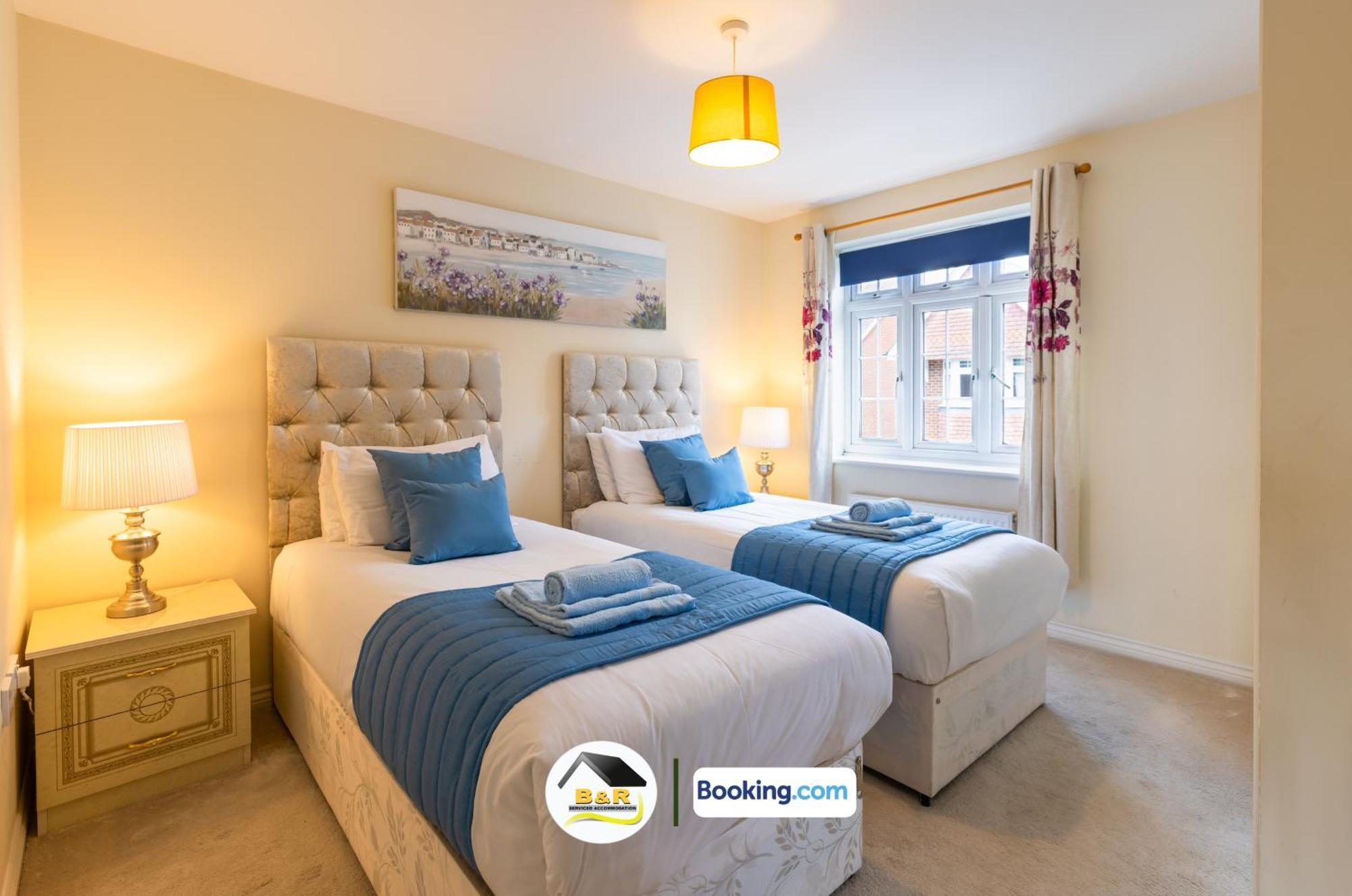 3 Bedroom House By B And R Serviced Accommodation Amesbury With Super Fast Wi-Fi 145Mbps Экстерьер фото